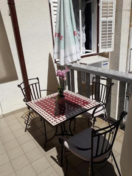Rab-Centar Hotel Rab Town Luaran gambar