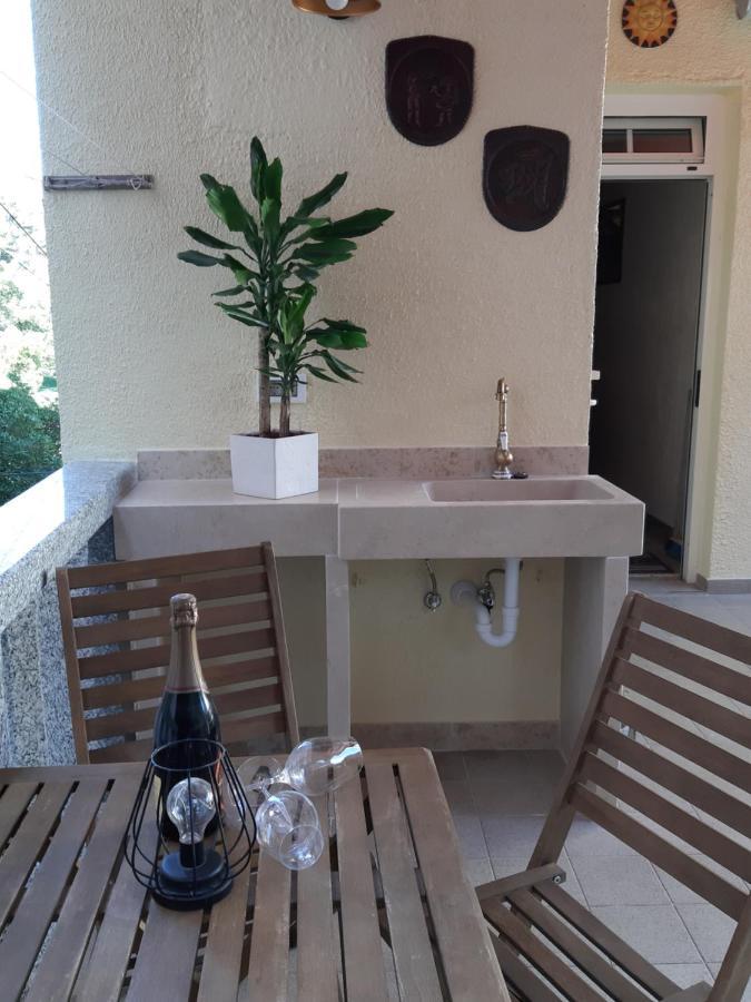 Rab-Centar Hotel Rab Town Luaran gambar